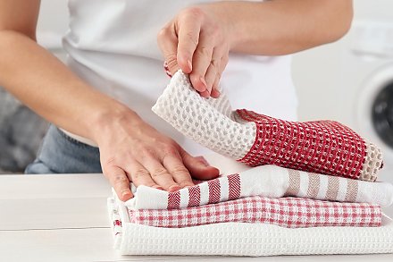 Соль отстирает полотенце