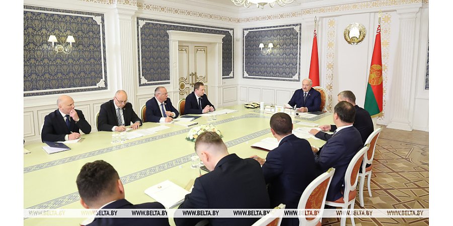 "Прозрачные правила игры". Александр Лукашенко поручил определить механизмы контроля в сфере криптовалют