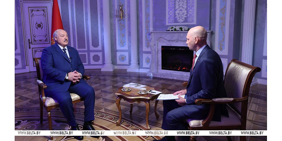 Об "эталонной демократии", пошлинах Трампа, военных угрозах и отцовстве. Главное из интервью Александра Лукашенко МТРК "Мир"