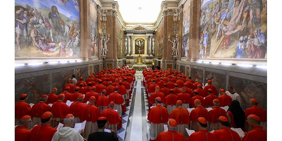 Первый тур голосования конклава на выборах Папы Римского не принес результатов