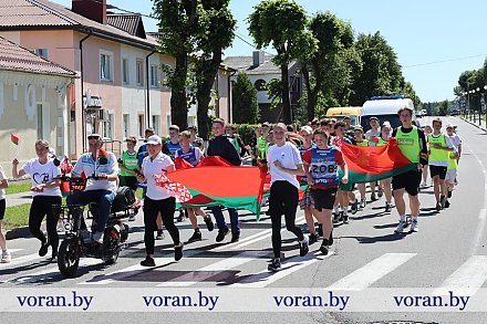 В преддверии Дня Независимости Республики Беларусь в Вороново прошел легкоатлетический забег 