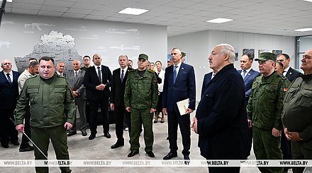 "Это основа любой армии". Александр Лукашенко посетил уникальное отечественное производство стрелкового оружия
