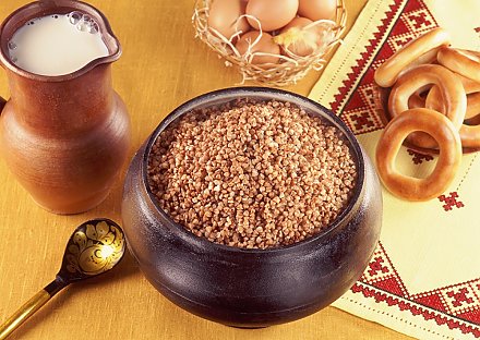 Что нельзя делать в День повитух: приметы на 8 января 2026