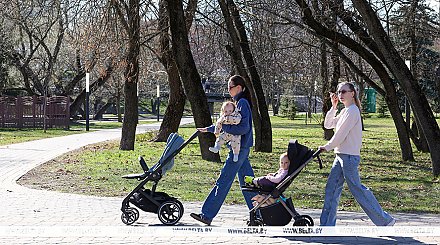 В Беларуси выросли размеры пособий семьям, воспитывающим детей