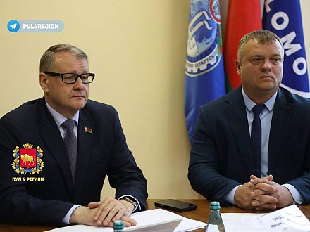 Вектор развития – туризм. Константин Бурак встретился с коллективом завода «Оптик» в Лиде