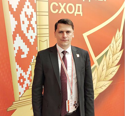 Председатель Вороновского райисполкома Василий Шлык поделился своими мыслями после прозвучавшего на заседании ВНС Послания Президента  Беларуси белорусскому народу и Национальному собранию
