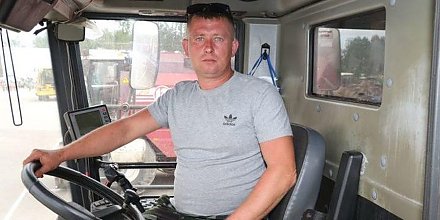 Первая белоруска летит в космос. Что говорят об этом земляки. Мнением делится тракторист-машинист КСУП «Больтишки»Генрих Генрихович Сурконт