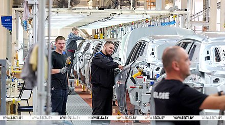 Александр Лукашенко: машиностроительная отрасль является одной из важнейших для экономики Беларуси