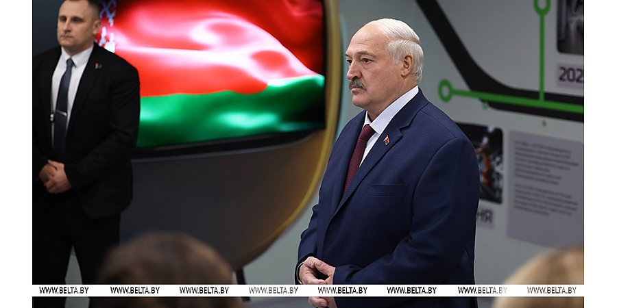 "Я поеду в будущее". Александр Лукашенко объяснил свой выбор для посещения в предновогодний день