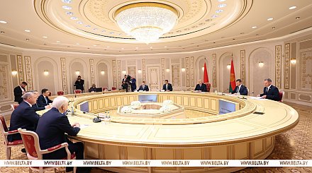 Александр Лукашенко: Беларусь готова нарастить поставки в Астраханскую область, чтобы сбалансировать торговое сальдо