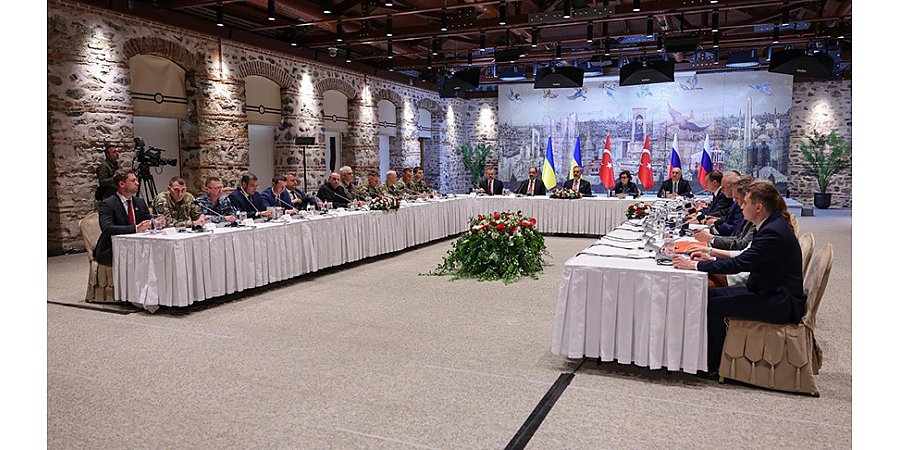 Первые с 2022 года переговоры РФ и Украины стартовали в Стамбуле. Как развивается ситуация?