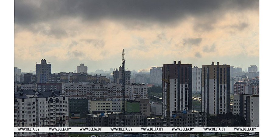 Облачно с прояснениями, местами сильные дожди и грозы ожидаются сегодня в Беларуси