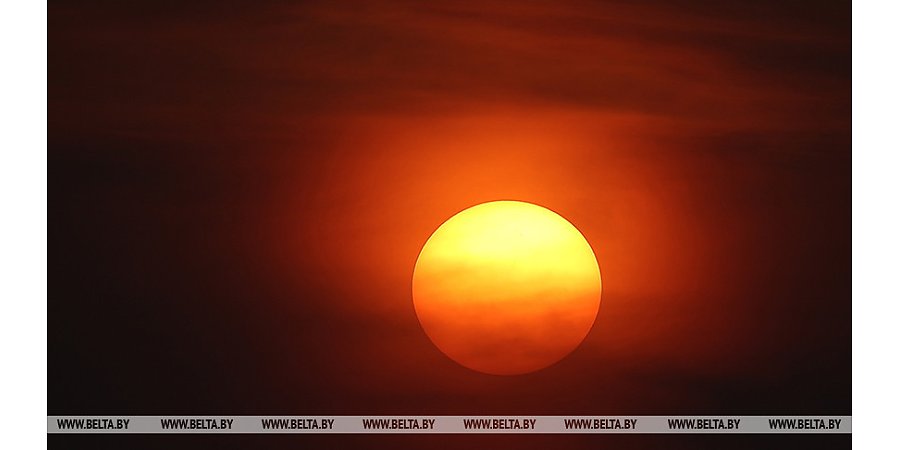 Две вспышки произошли на Солнце в среду