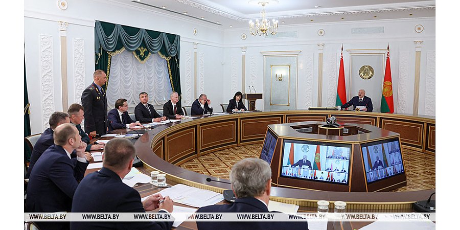 "Закручивайте на всю катушку". Александр Лукашенко поручил милиции разобраться с одним принципиальным вопросом