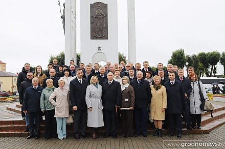 В Ивьевском районе проходит выездная сессия Гродненского областного Совета депутатов