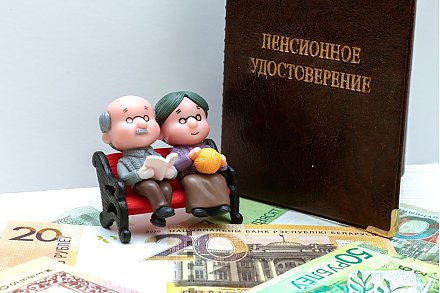 Чужим хлебом сыт не будешь. Что светит тем, кто в разном возрасте отправляется жить и работать в Польшу?