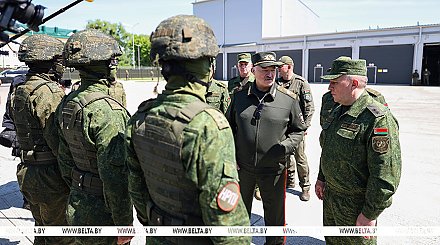 Ядерная тренировка, настоящие мужики и "россиеобразующая" область. Итоги недели Президента