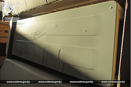 15 тыс. белорусских рублей попытался сэкономить на таможенных платежах казахский перевозчик, который ввозил из Литвы на территорию ЕАЭС сборный груз