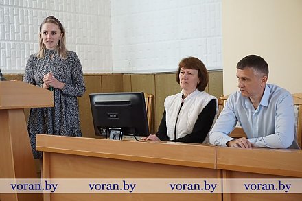 Организацию деятельности студенческих отрядов в Вороновском районе обсудили на  семинаре в райисполкоме