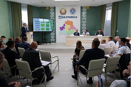Импортозамещение в действии: в Беларуси создадут отечественный пресс для кипования торфа