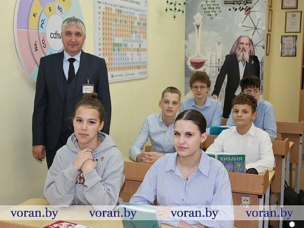 Формула успеха. Кабинет химии Вороновской средней школы завоевал диплом I степени в областном предметном смотре-конкурсе среди учреждений общего среднего образования