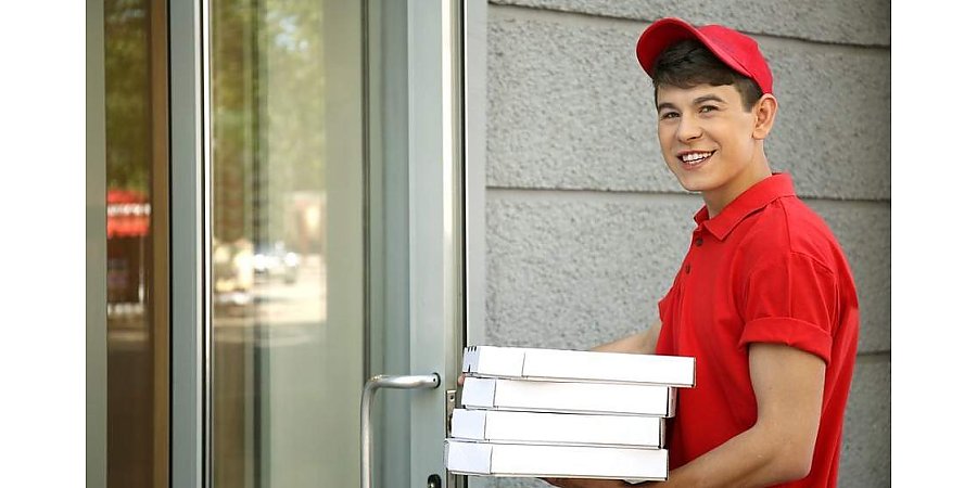 Возможностей для трудоустройства стало больше. В Беларуси расширили перечень мест работы для подростков