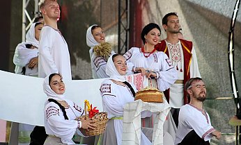 Свислочь готовится к юбилею «Бацькавай булкі»