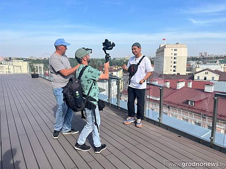 Свет, камера, мотор! В Гродно снимают тревел-шоу российского телеканала «Культура»