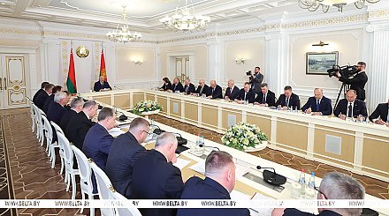 Александр Лукашенко назвал инициативу "Один район - один проект" стратегической задачей в региональном развитии
