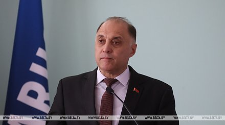 Вольфович: Беларусь всегда решает вопросы мирным путем, но Западу это не нужно