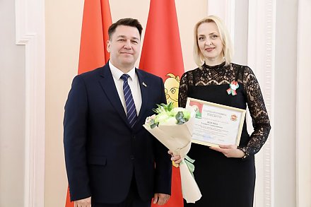 В Гродно по случаю профессионального праздника чествовали представителей СМИ области