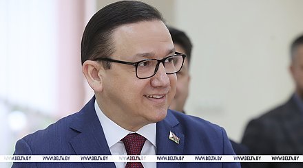 Здоровье, семья, труд на земле. О чем Перцов говорил со студентами гродненского аграрного вуза