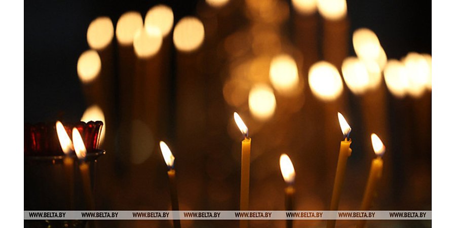 Православные и католики празднуют День Святой Троицы