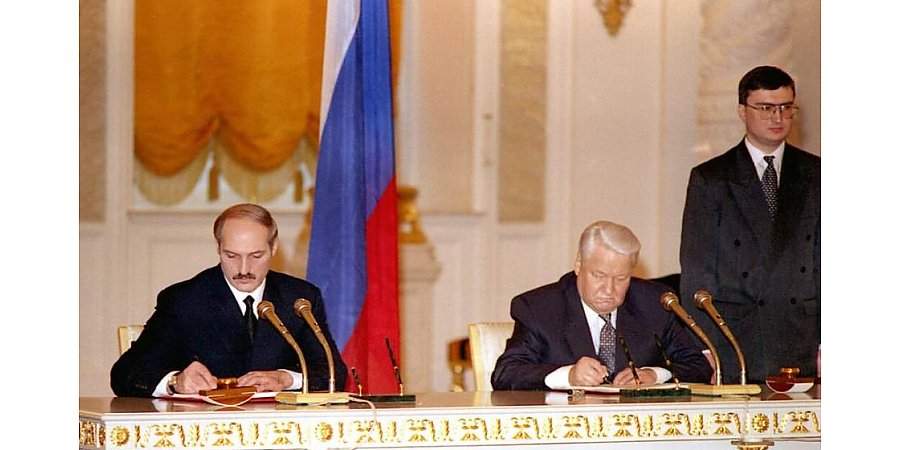 В Беларуси и России 2 апреля отмечают День единения народов