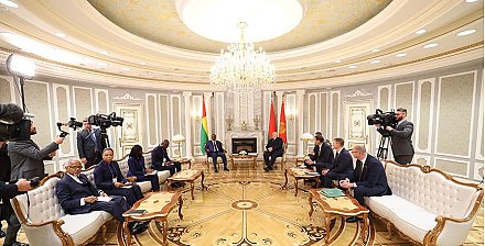 Александр Лукашенко заявил о готовности договариваться о сотрудничестве с Гвинеей-Бисау по всем направлениям