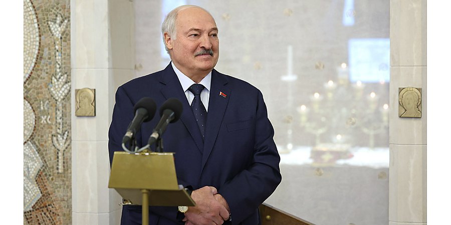 Напутствие в Рождество, прививка от "бешенства", подарок Господа и присяга судей. Итоги недели Президента