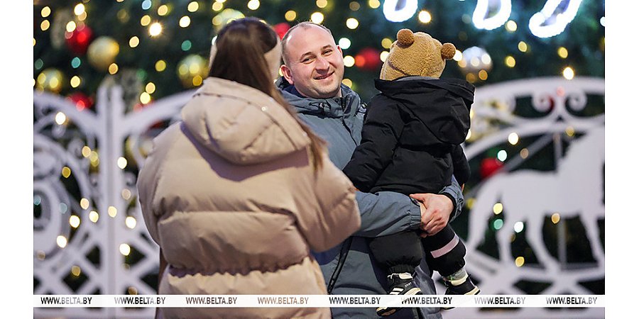 Как в 2025 году усилилась поддержка семей с детьми, рассказали в Минтруда