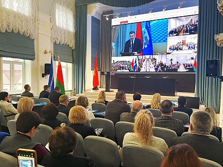 В фокусе – человек труда: XI Съезд ФПБ наметил пути развития. Гродненщина приняла онлайн-участие.