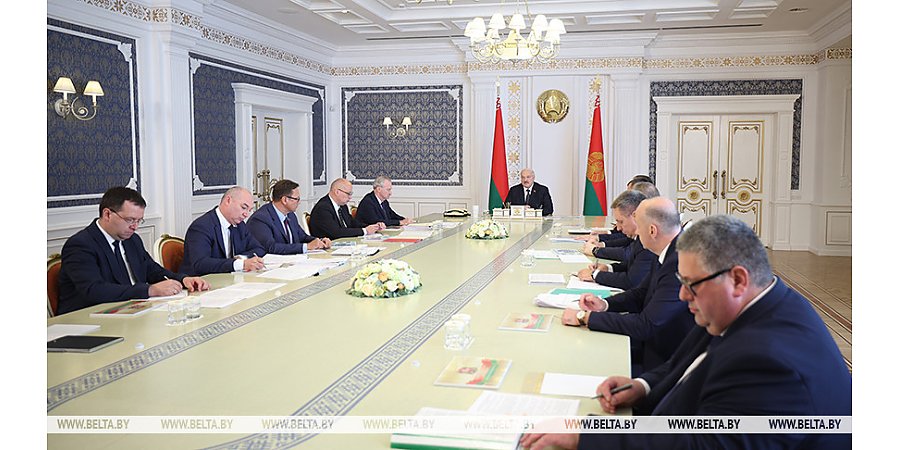 "Здесь мы можем преуспеть". Александр Лукашенко ориентирует на активное развитие в стране биофармацевтики