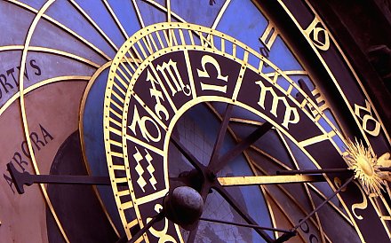 Гороскоп на 5 марта. Козероги настроены серьезно и собрано, у Раков обострится чувствительность