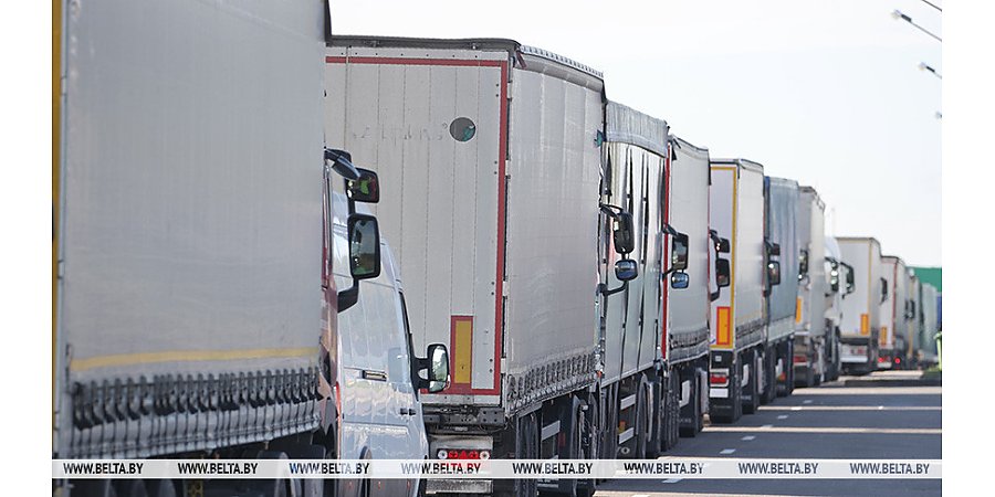 ГПК: около 2,2 тыс. фур ожидают на границе въезда в Евросоюз