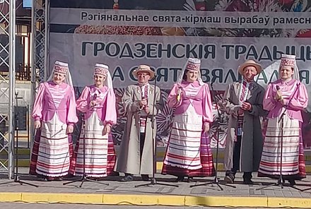 Культработнікі Воранаўшчыны прынялі ўдзел у абласной выстаўцы-конкурсе "Велікодны падарунак"