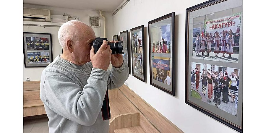 В Гродно продолжается серия фотовыставок, посвященных XIV Республиканскому фестивалю национальных культур