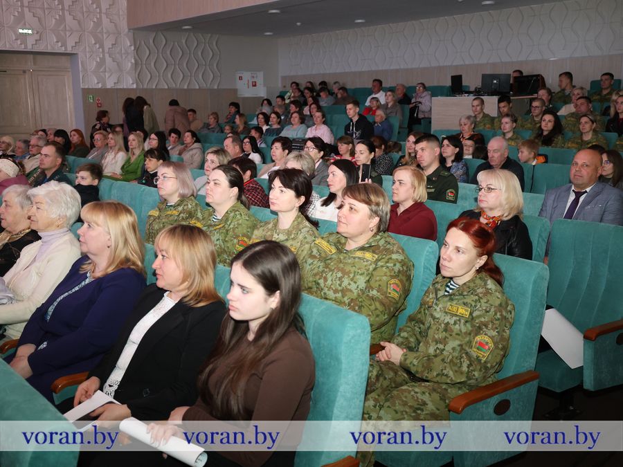 2F1A3664.JPG
