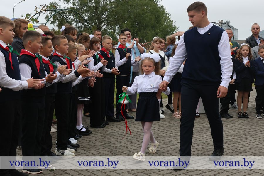 2F1A3013.JPG