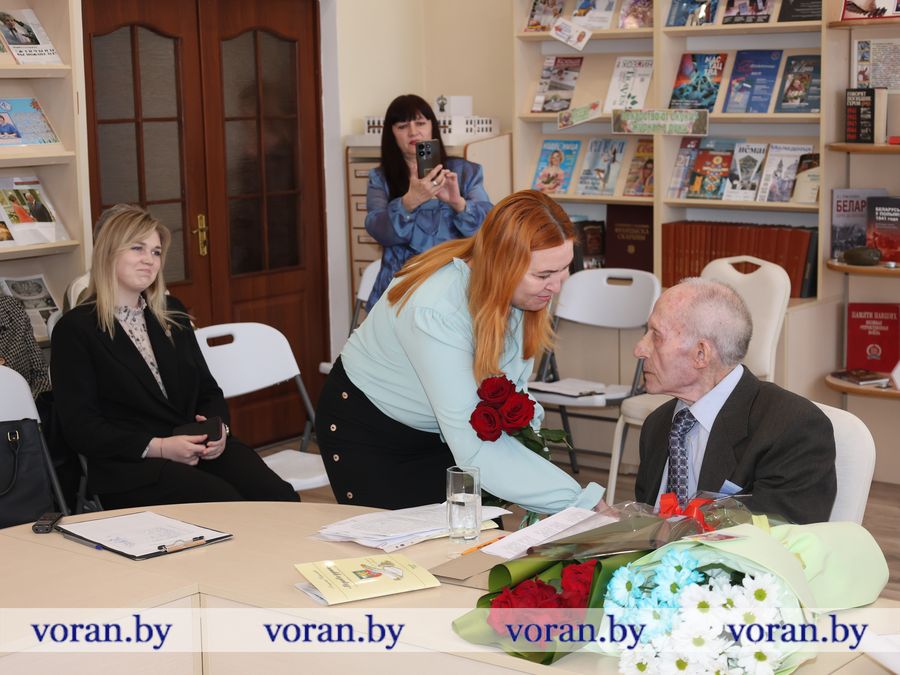 2F1A4042.JPG