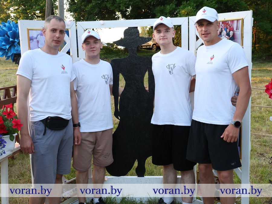 2F1A3714.JPG
